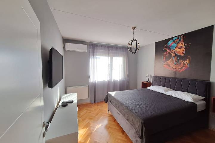 Gîte pour 4 personnes, avec balcon dans Bar - 2