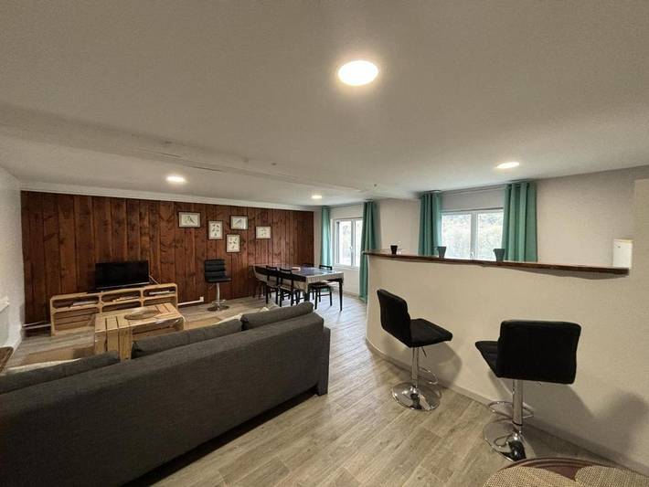 Location de vacances pour 6 personnes, avec piscine et jardin, animaux acceptés à Le Vernet - 4