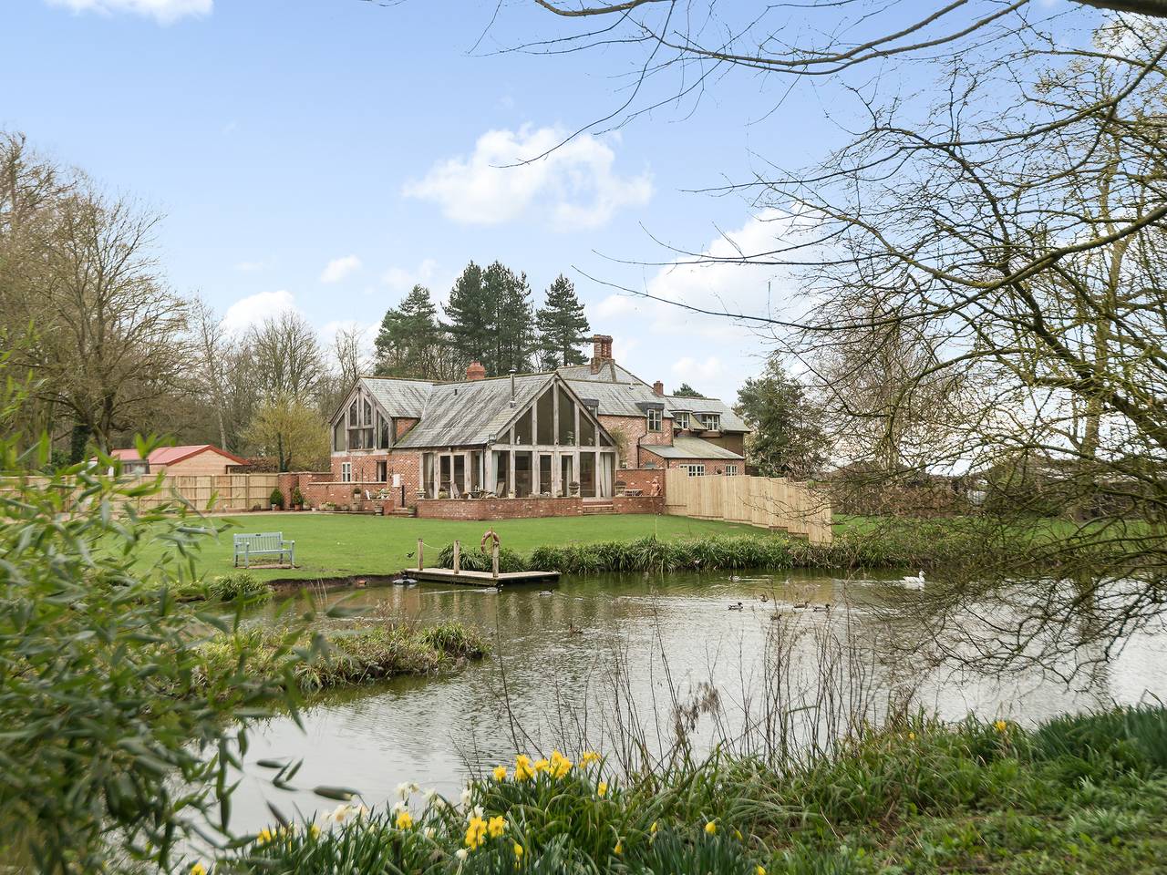 Lily Pad Lodge in Lincolnshire