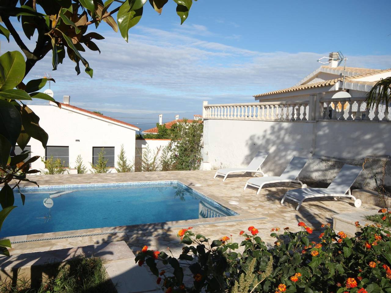 Haus mit Meerblick an der Costa Brava in Punta Montgo, l'Escala