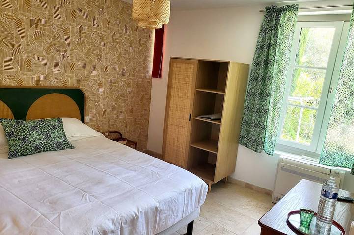 Gîte pour 2 personnes, avec piscine à Saint-Pons-de-Mauchiens - 3