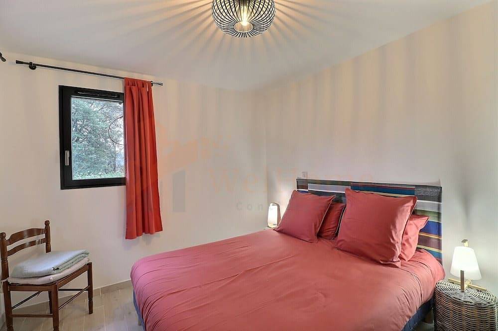 La Villa des Pins - Nature & Pool in Ventabren, Region de Aix-en-Provence