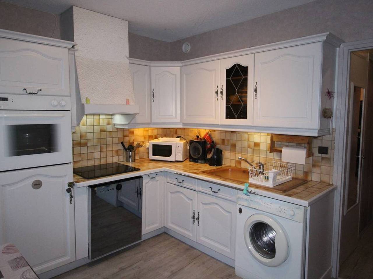 Appartement entier, Superbe 2 Pièces Tout Confort à Luchon - Parking, Wifi, Près Télécabine in Luchon-Superbagnères, Bagnères-de-Luchon