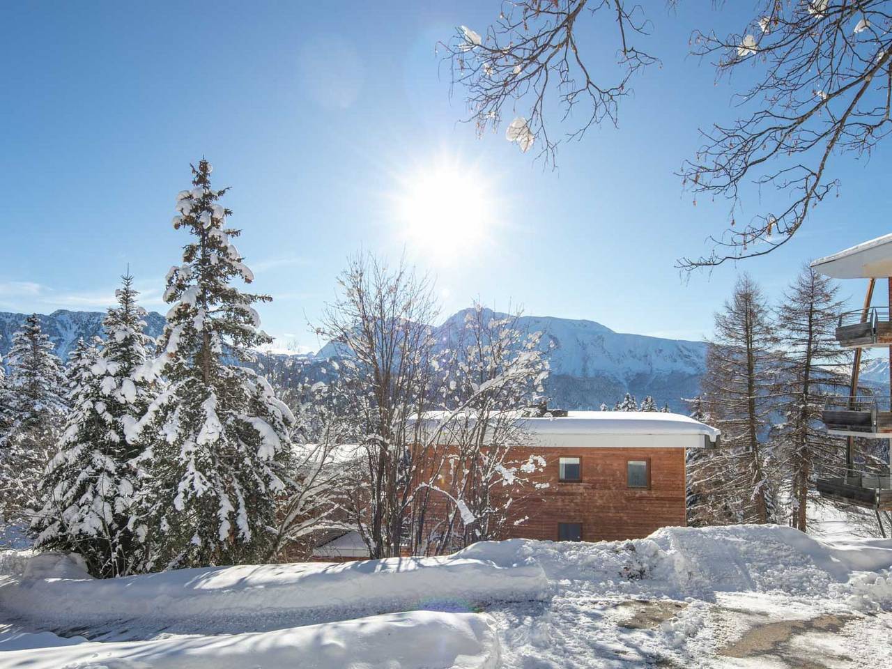 Entire apartment, V du Bachat Droseras A in Chamrousse, Écrins National Park