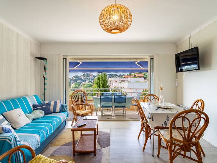 Ferienwohnung für 4 Personen, mit Balkon in Le Lavandou - 2