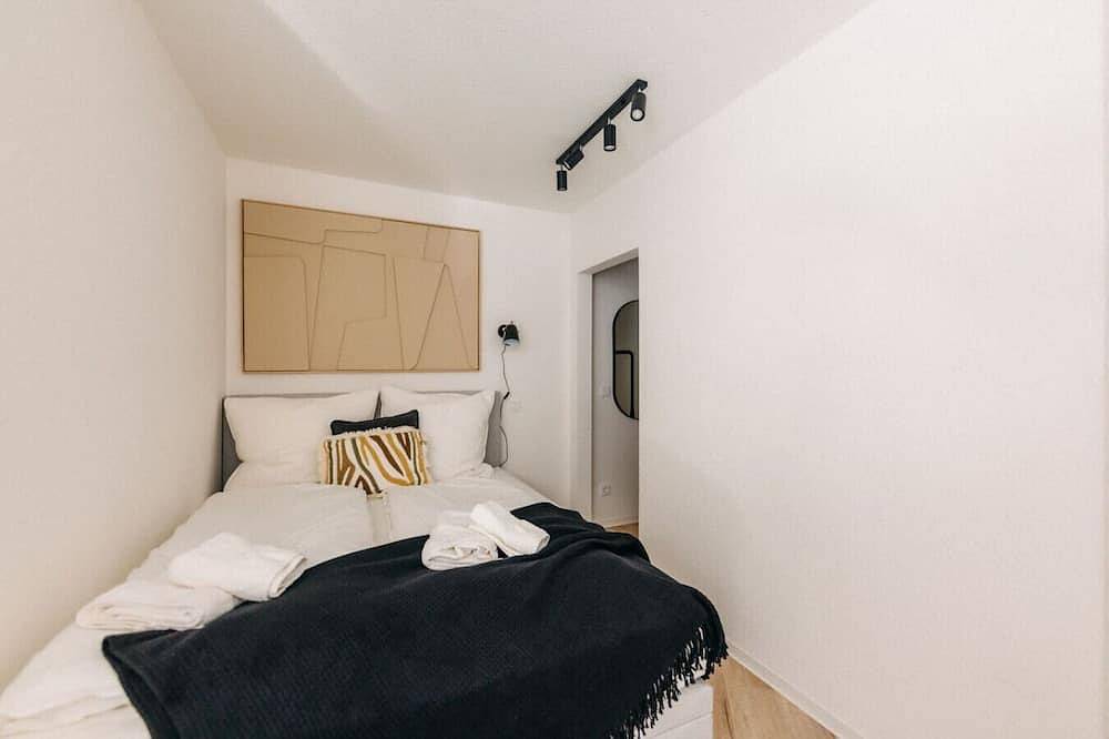 Ganze Wohnung, Urban Hideaway | Designer Loft in Prime Location in Düsseldorf-Friedrichstadt, Düsseldorf