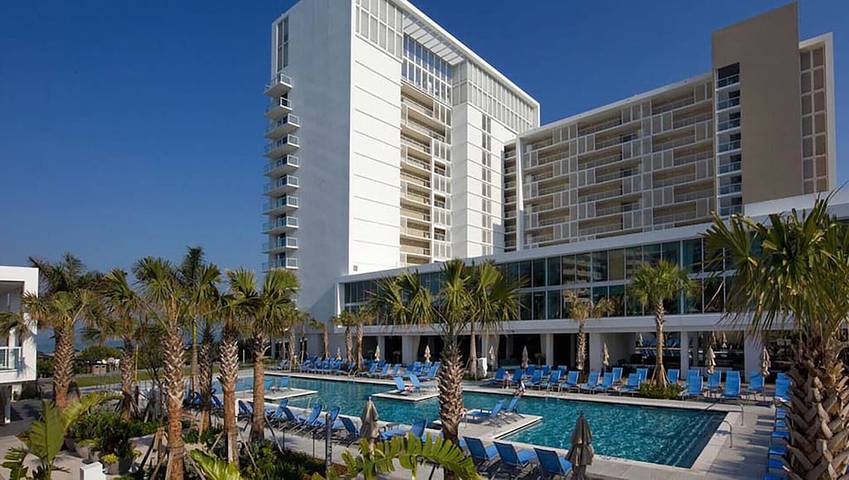 Hotel for 10 people, with hot tub and pool as well as yard in Marco Island