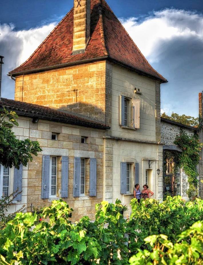 Location de vacances pour 7 personnes, avec jardin et vue à Petit-Palais-et-Cornemps - 2
