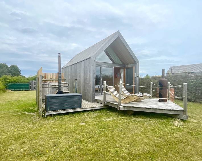 Camping for 2 people, with garden in Essex