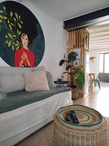 Gîte pour 3 personnes, avec vue et terrasse à Cucuron