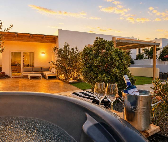 Chalet voor 6 personen, met tuin en whirlpool op Lanzarote