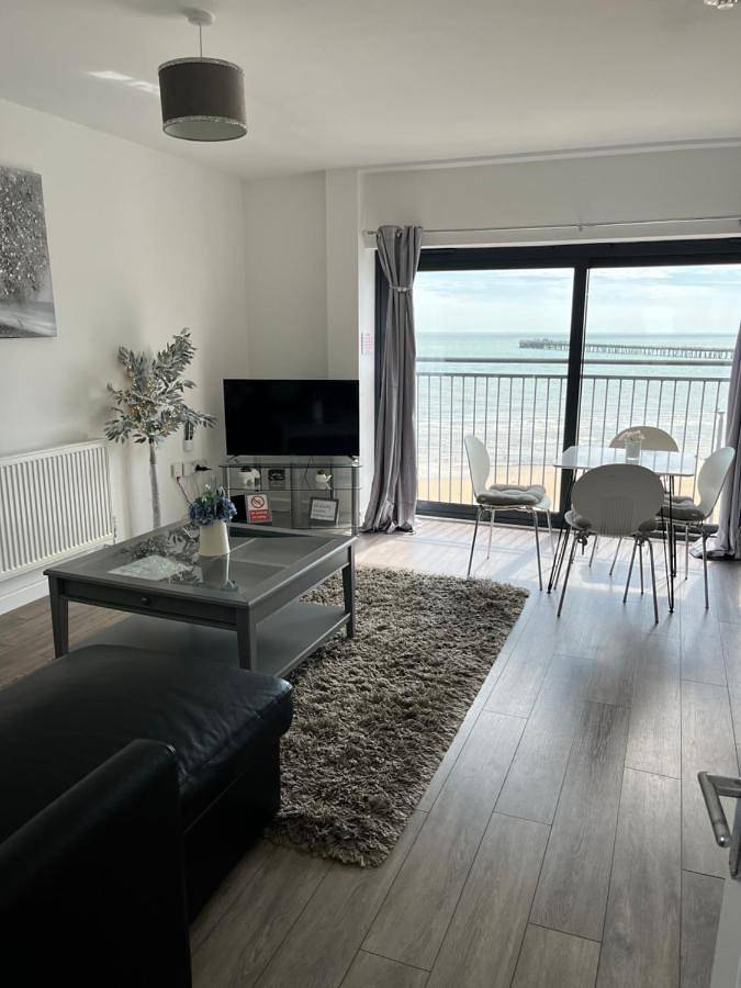 Entire apartment, Penthouse Apartment with seaviews in Frinton and Walton, Essex