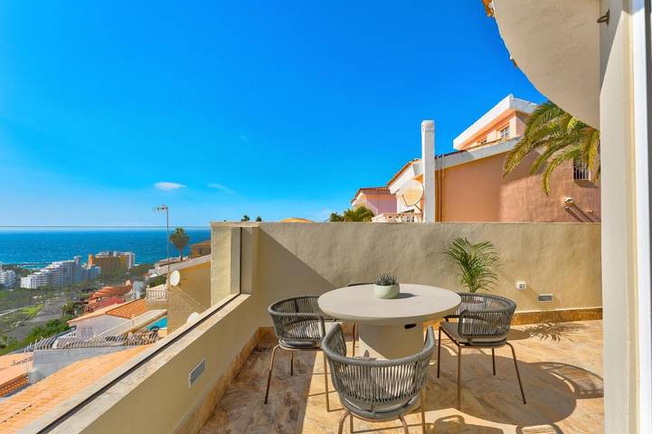 Villa für 12 Personen, mit Whirlpool und Pool sowie Balkon, kinderfreundlich in Adeje - 3