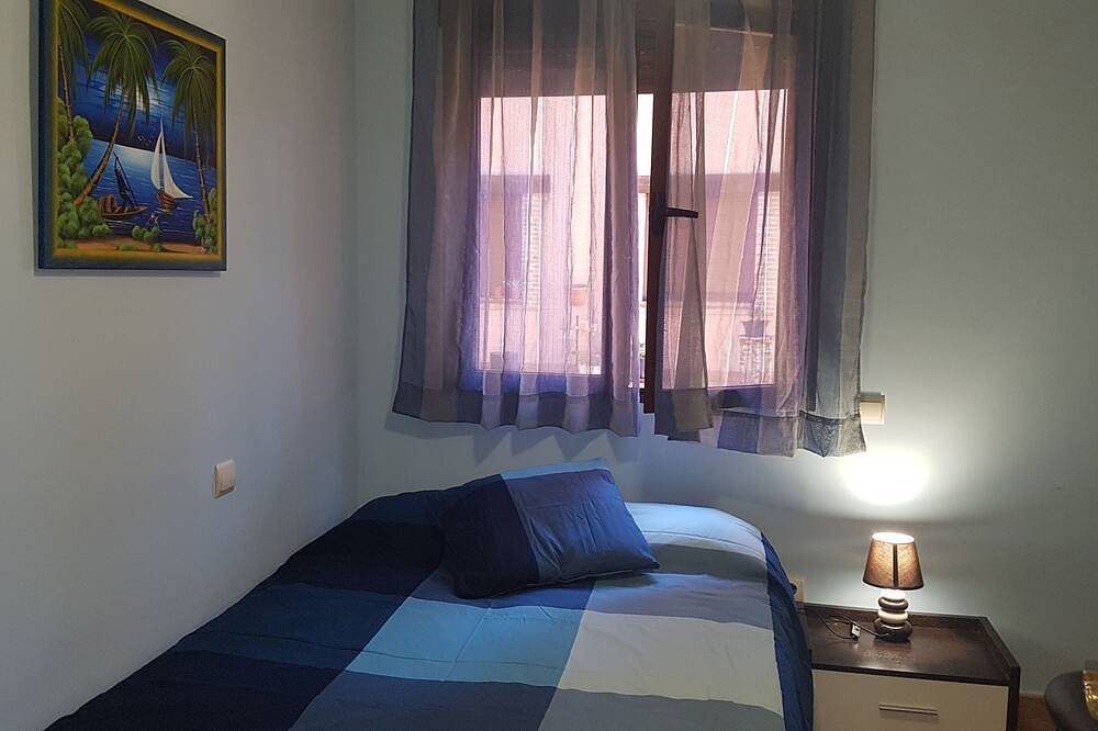 Entire apartment, Flat with terrace in Arenas de San Pedro, Sierra de Gredos in Arenas de San Pedro, Valle del Tiétar