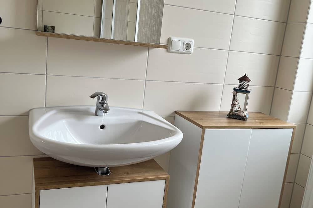 Ganze Wohnung, 5min Strand & Wald, sonnig, ebenerdig in Prerow, Fischland - Darß - Zingst