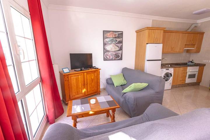 Ferienwohnung für 4 Personen, mit Terrasse und Ausblick - 1
