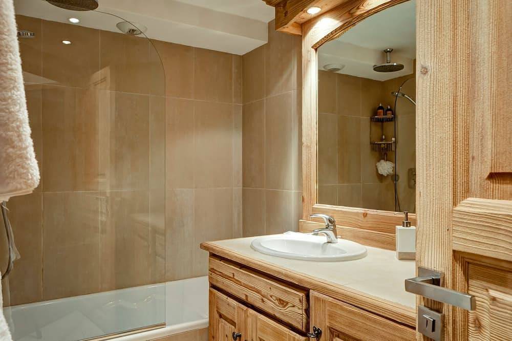 Geheel appartement, High-Quality Apartment in Courchevel 1850, Centrally Located, Ski-In/Ski-Out in Courchevel 1850, Saint-Bon-Tarentaise