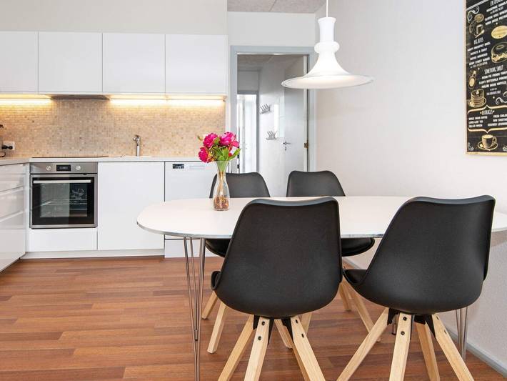 Ferienwohnung für 5 Personen, mit Balkon/Terrasse und Whirlpool sowie Pool und Sauna in Djursland