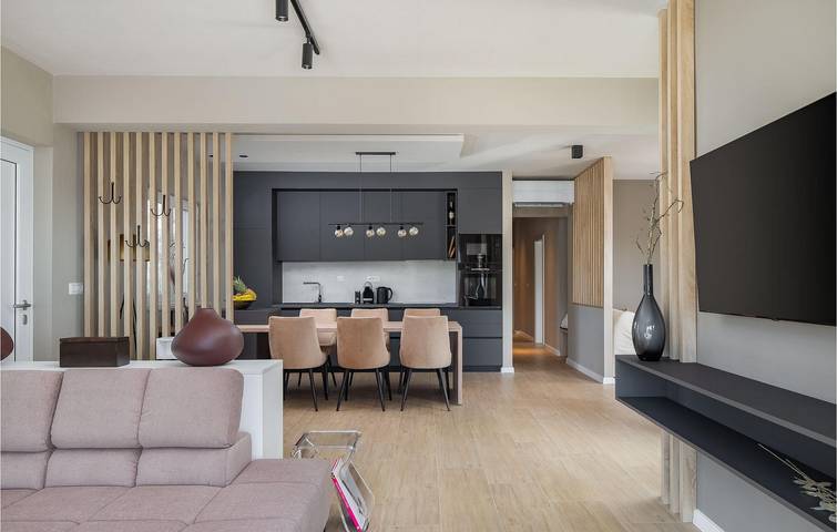 Urlaub am Meer: Modernes Apartment mit Pool, Terrasse und nur 700 m vom Strand entfernt in Ljubač (Dalmatien), Zadar