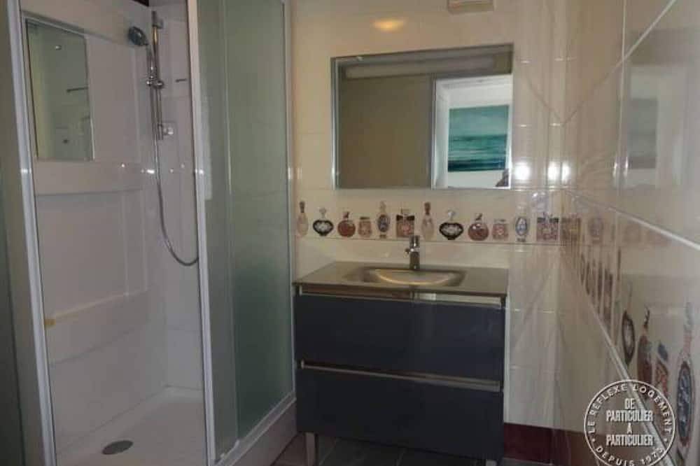 180 m beach \"Baie de trestel\", House \"Le Macareux\" in Trévou-Tréguignec, Pink Granite Coast