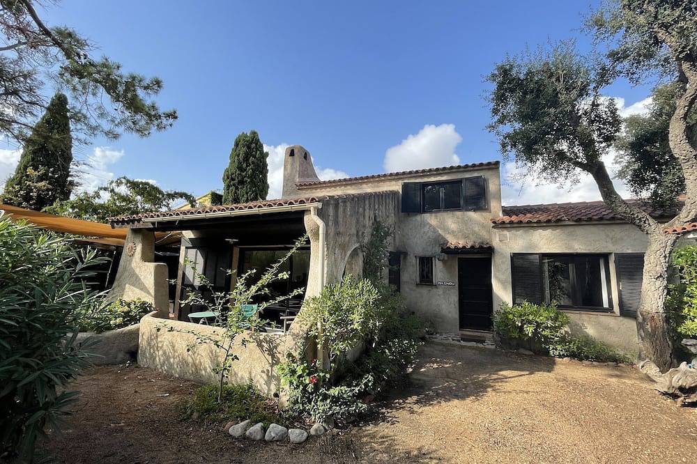 Bahía de San Ciprianu, Villa idealmente ubicada a 200 metros de la playa in San Ciprianu, Lecci