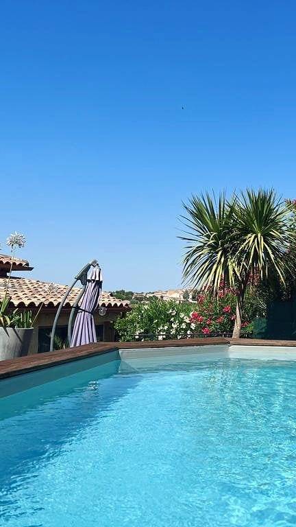 Chambre d’hôte pour 3 personnes, avec jardin et piscine dans l' Hérault - 2