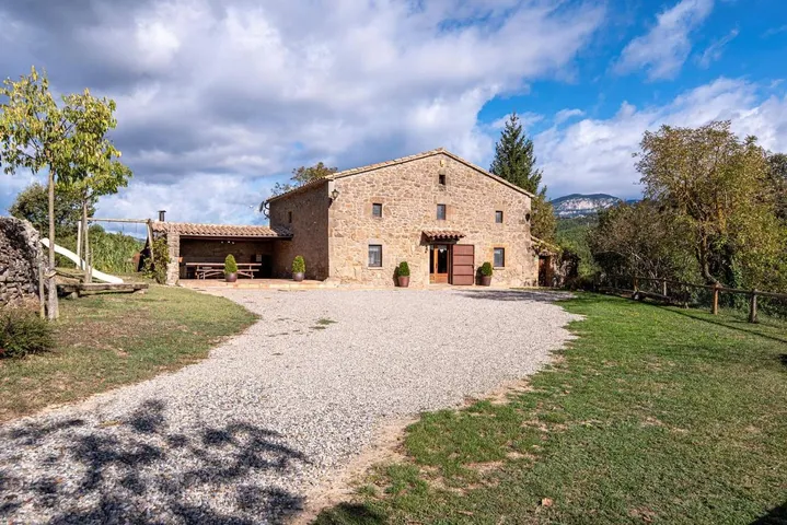 Casa rural para 12 personas, con piscina además de vistas y jardín, Se admiten mascotas - 1