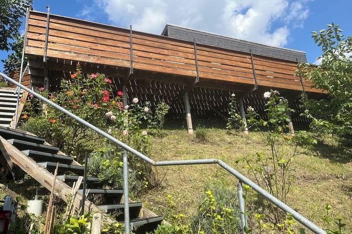 Sehr ruhig gelegenes Ferienhaus mit großem Garten direkt an der Weser in Achim, Landkreis Verden