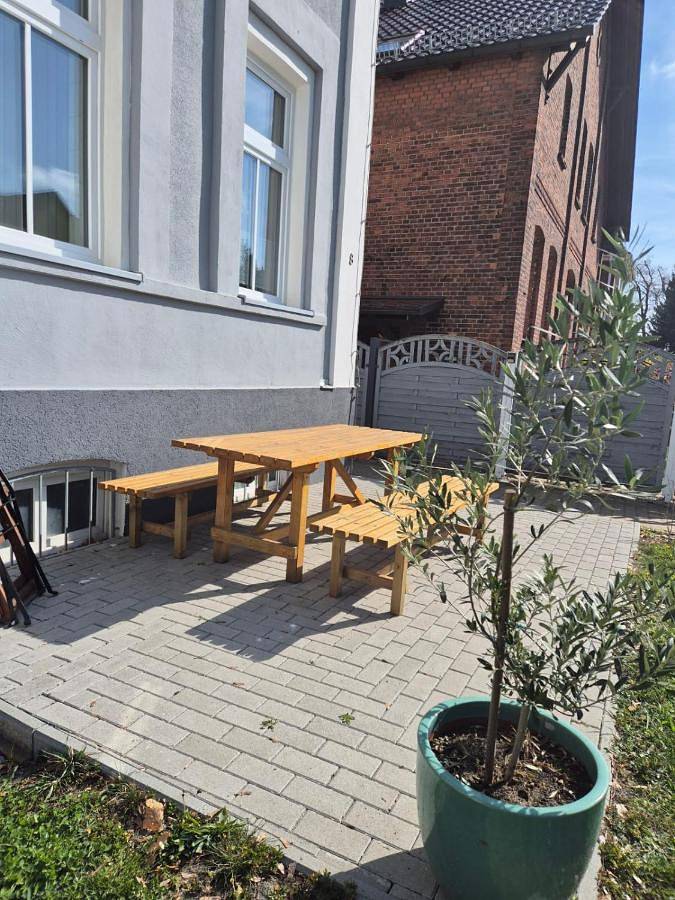 Haltestelle - Private Zimmervermietung Röbel Müritz in Röbel, Müritz