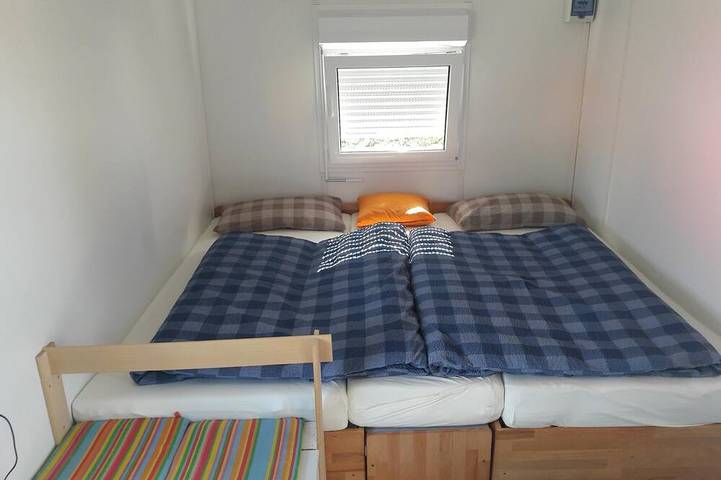 Ferienwohnung für 2 Personen, mit Balkon und Garten in Offingen