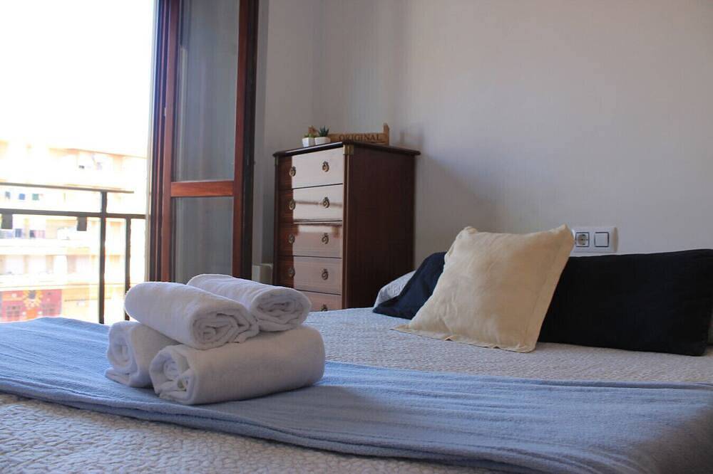 Apartamento entero, Apartamento en el centro El Refugio 3016 in Santoña, Costa de Cantabria