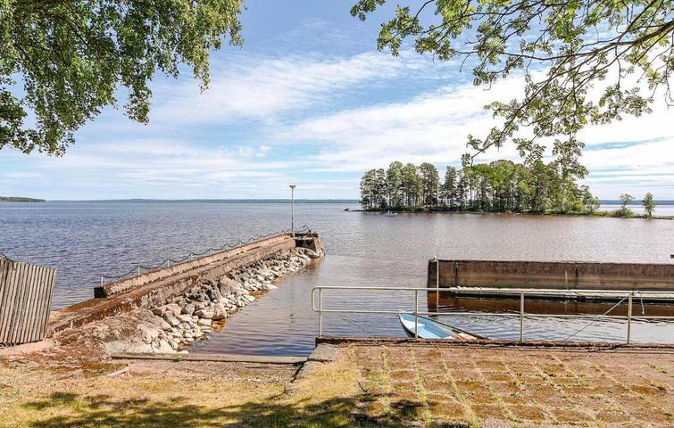 Ferienhaus für 6 Personen, mit Garten und Sauna sowie Seeblick in Gullspang - 2