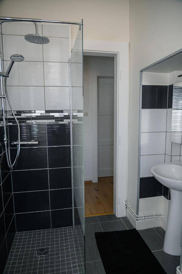 Appartement entier, One-Bedroom Apartment in Yutz, Moselle