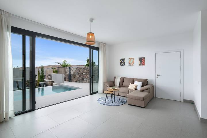 Villa de vacaciones 'Yucas 17' con vistas al mar, Wi-Fi y aire acondicionado in Salobre, San Bartolomé de Tirajana