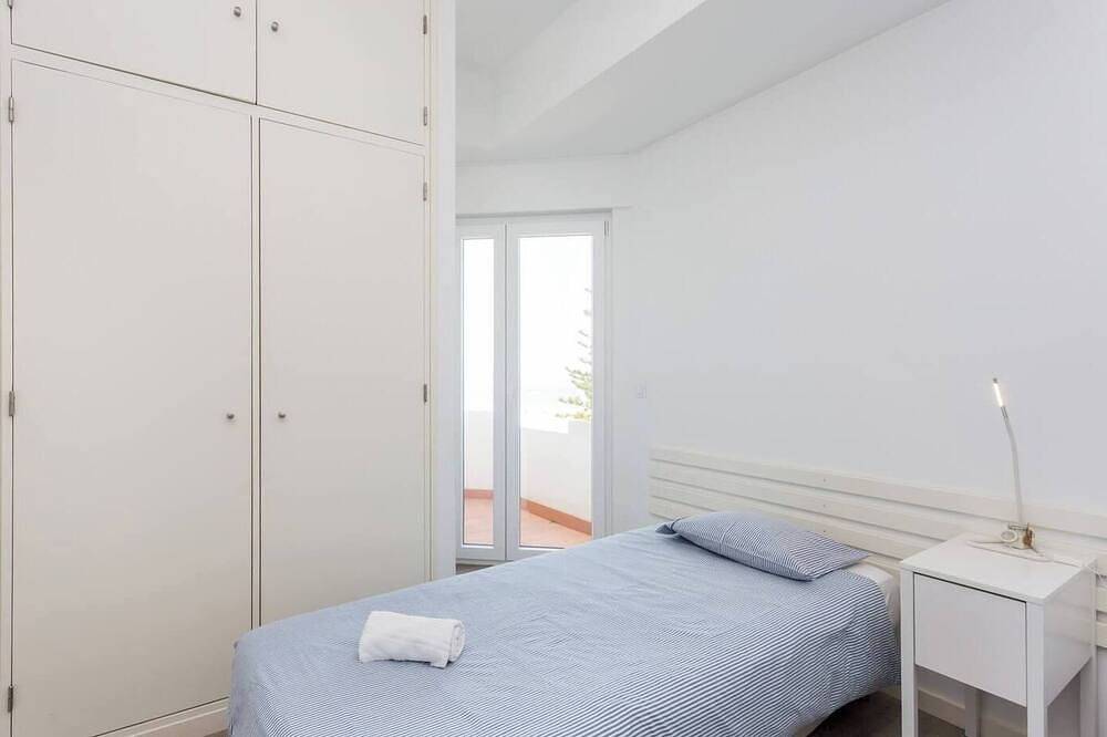 Ganze Wohnung, Beny's Beach House - 2 Minuten zu Fuß zum Felsstrand in Praia da Rocha, Portimão