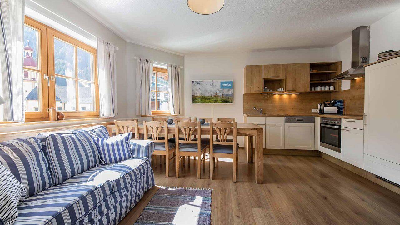 Ganze Ferienwohnung, Ferienwohnung für 9 Personen (105 m²) in Neustift im Stubaital in Neustift, Neustift im Stubaital
