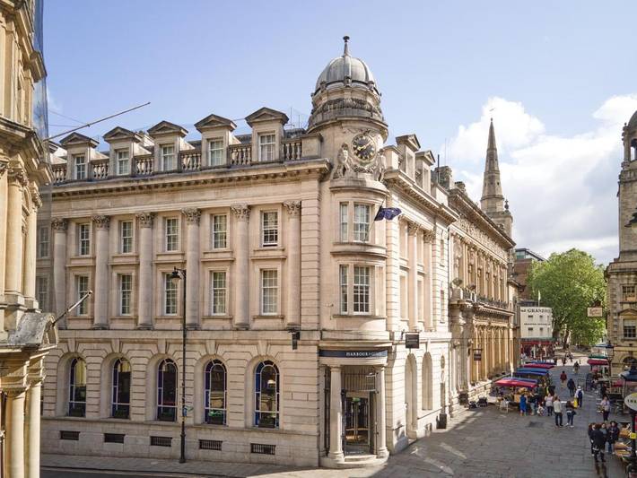Hotel for 2 people, with Hot tub and Pool as well as Sauna in Bristol