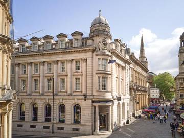Hôtel pour 2 personnes, avec piscine ainsi que sauna et jacuzzi à Bristol