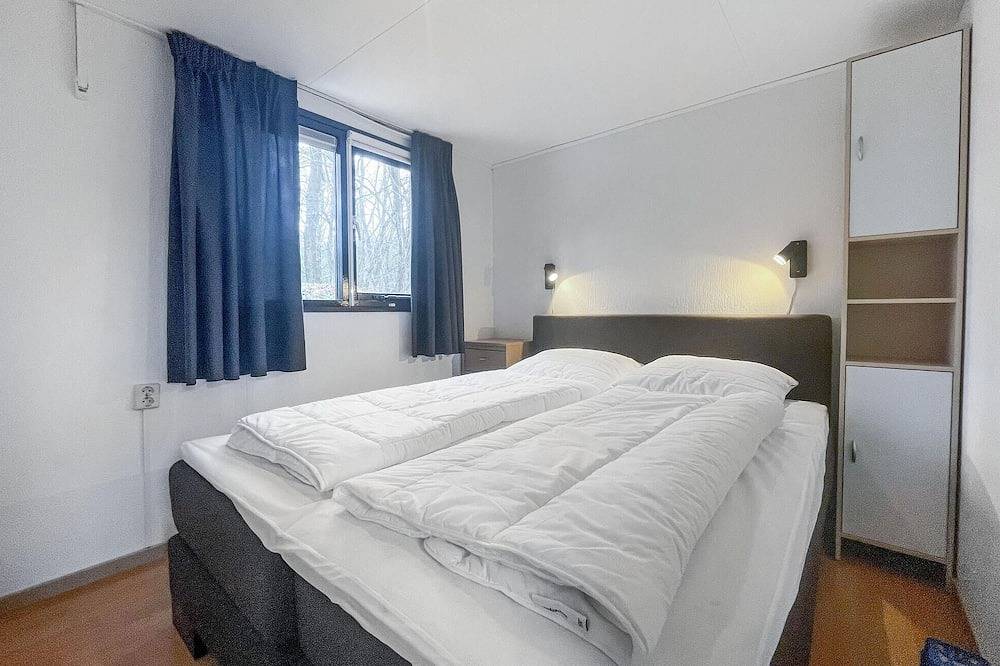 Amazing (sta)caravan in Zeeland in Landerd, Noord-Brabant