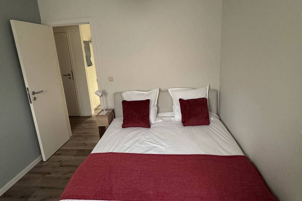 Ganze Wohnung, Wavre - 2bed, terrace, pool, charm & comfort in Wavre, Wallonisch-Brabant