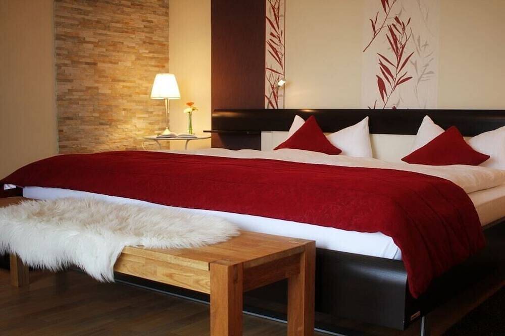 Kiesenberg 9 Komfortable Ferienresidenz in Thanstein, Naturpark Oberpfälzer Wald