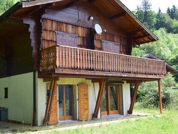 Gîte pour 6 personnes, avec jardin à Saint-Paul-en-Chablais