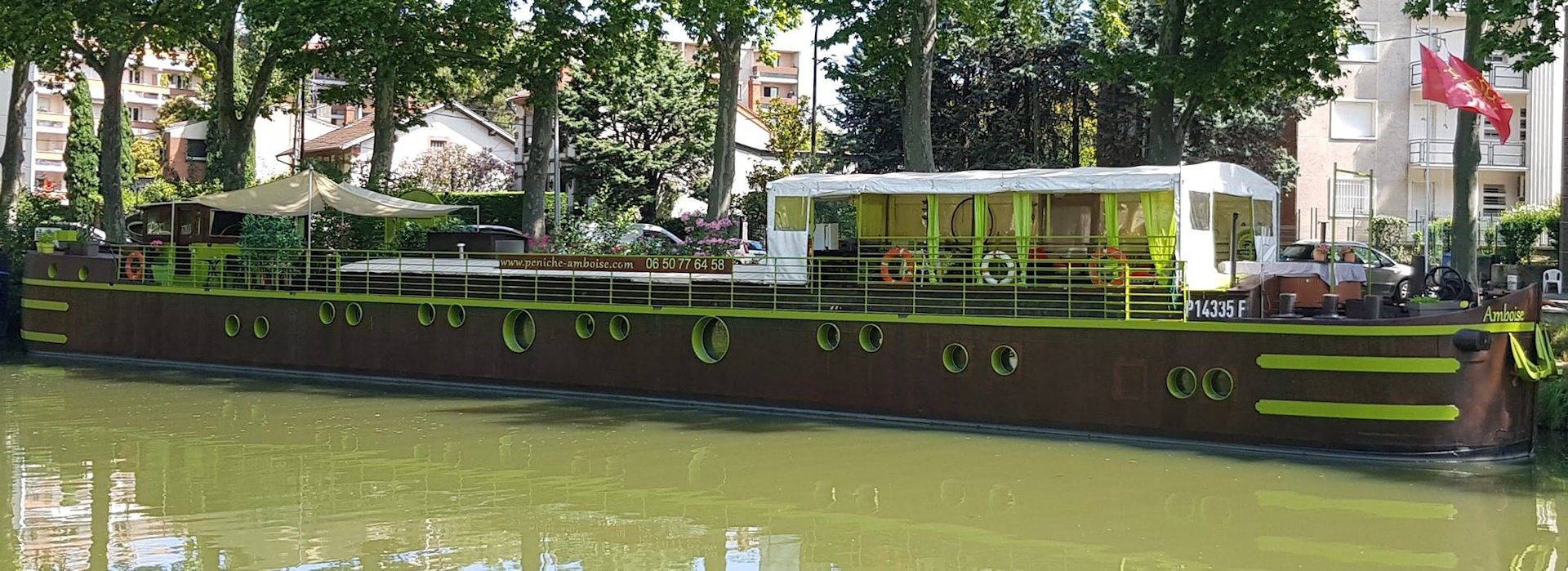 Sur la Péniche Amboise - centre-ville de Toulouse - Cabine I in Toulouse, Haute-Garonne