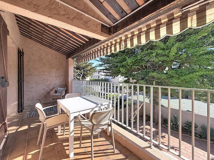 Gîte pour 4 personnes, avec balcon dans Plage de Saint-Cyr sur Mer Les Lecques - 3