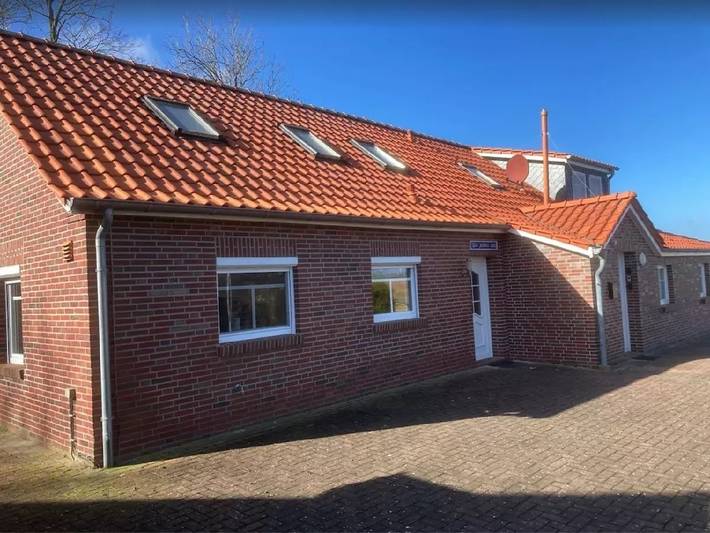 Ferienwohnung für 4 Personen, mit Terrasse und Garten in Nesse