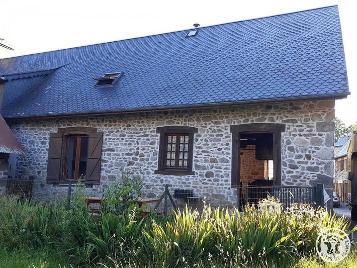 Gîte pour 5 personnes, avec Jardin en Corrèze