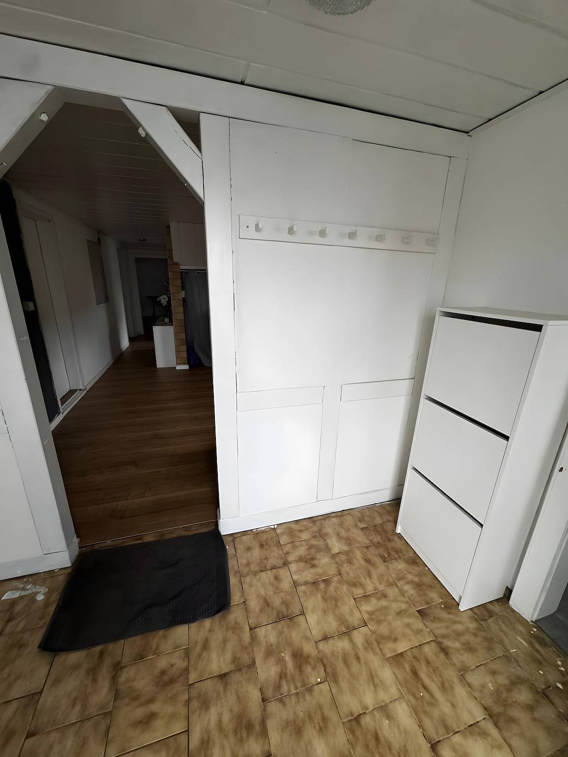 Apartamento entero, Apartamento 'Rosenhaus' con Terraza Compartida y Wi-Fi in Merchweiler, Sarre