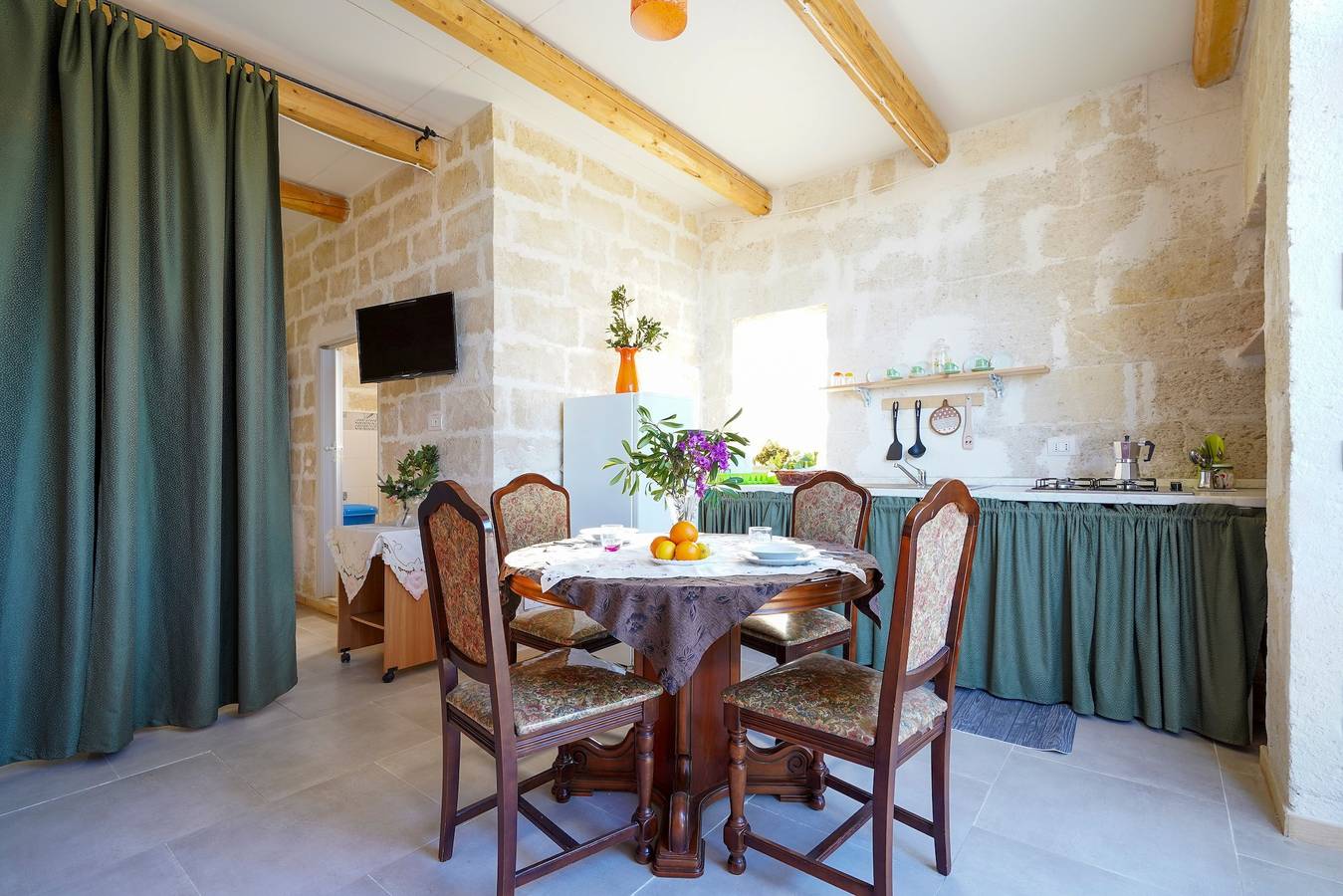 Ganzes Studio, Studio „La Casa Di Marta“ mit Gemeinschaftsgarten und Wlan in Fasano, Salento