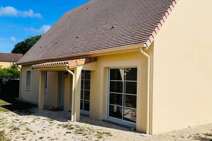 Villa pour 6 personnes, avec piscine et jardin, animaux acceptés à Sarlat-la-Canéda