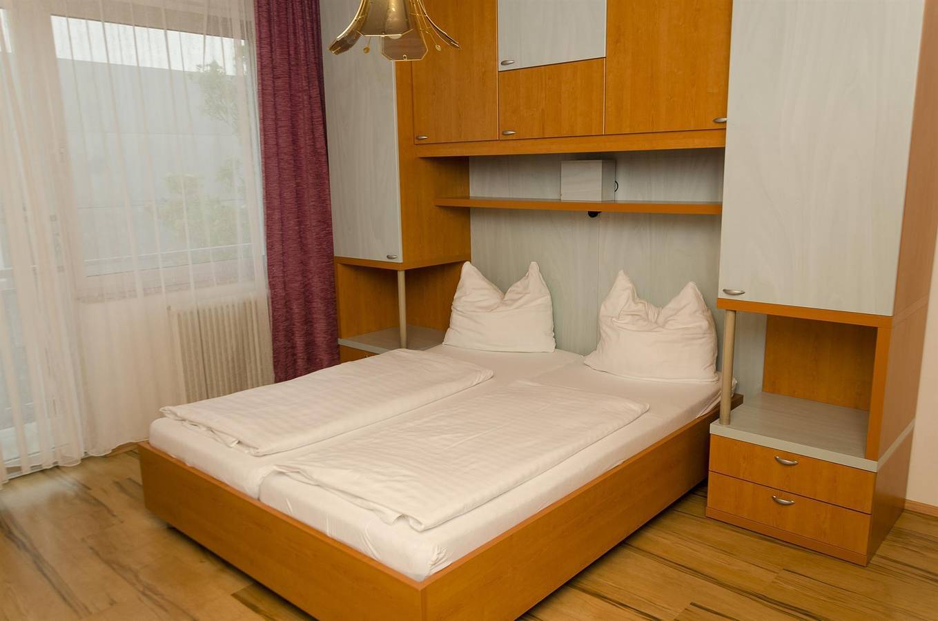 Doppelzimmer mit Dusche, Wc in Marktgemeinde Podersdorf am See, Neusiedlersee-Hügelland